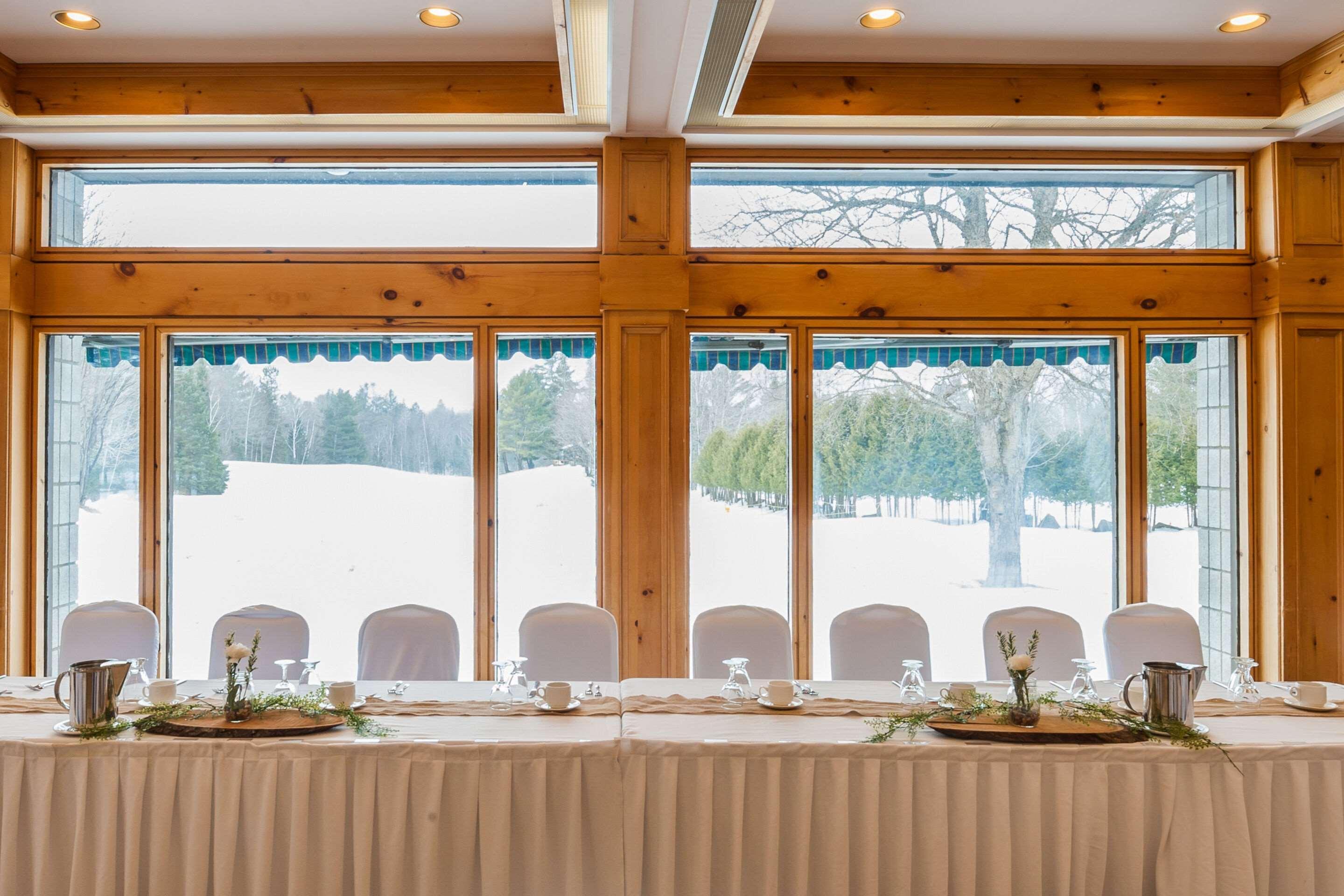 Pinestone Resort, Conference Centre, Spa & Golf Course Haliburton Dış mekan fotoğraf