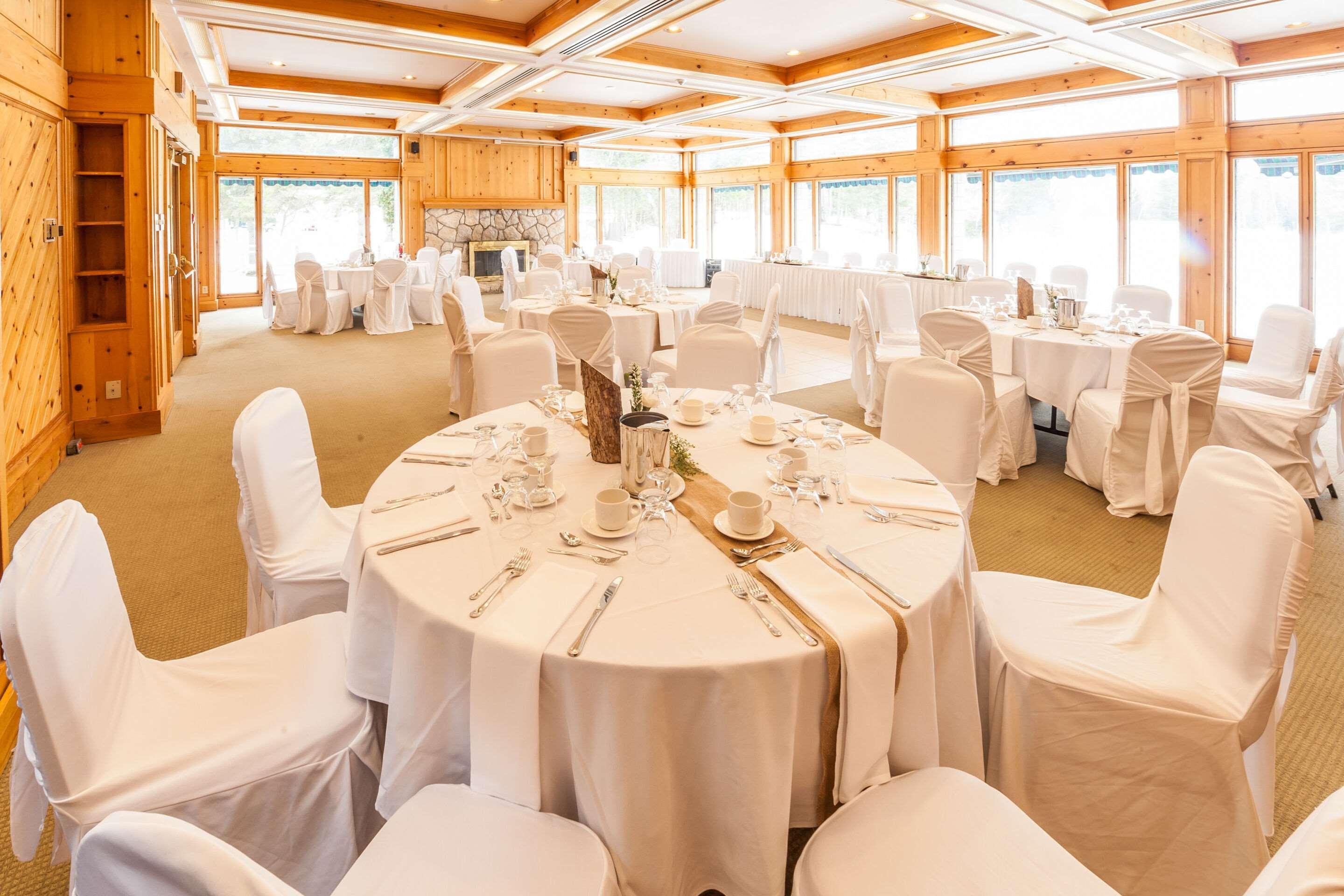 Pinestone Resort, Conference Centre, Spa & Golf Course Haliburton Dış mekan fotoğraf