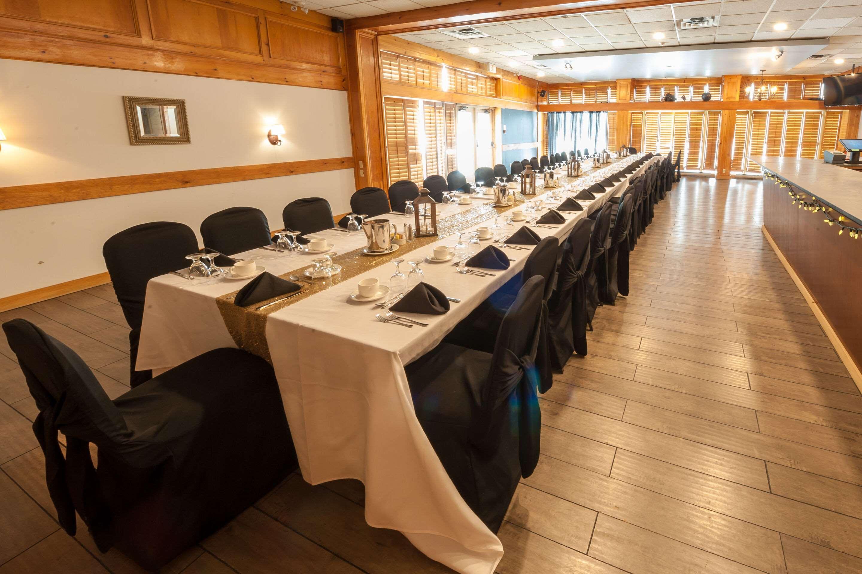 Pinestone Resort, Conference Centre, Spa & Golf Course Haliburton Dış mekan fotoğraf