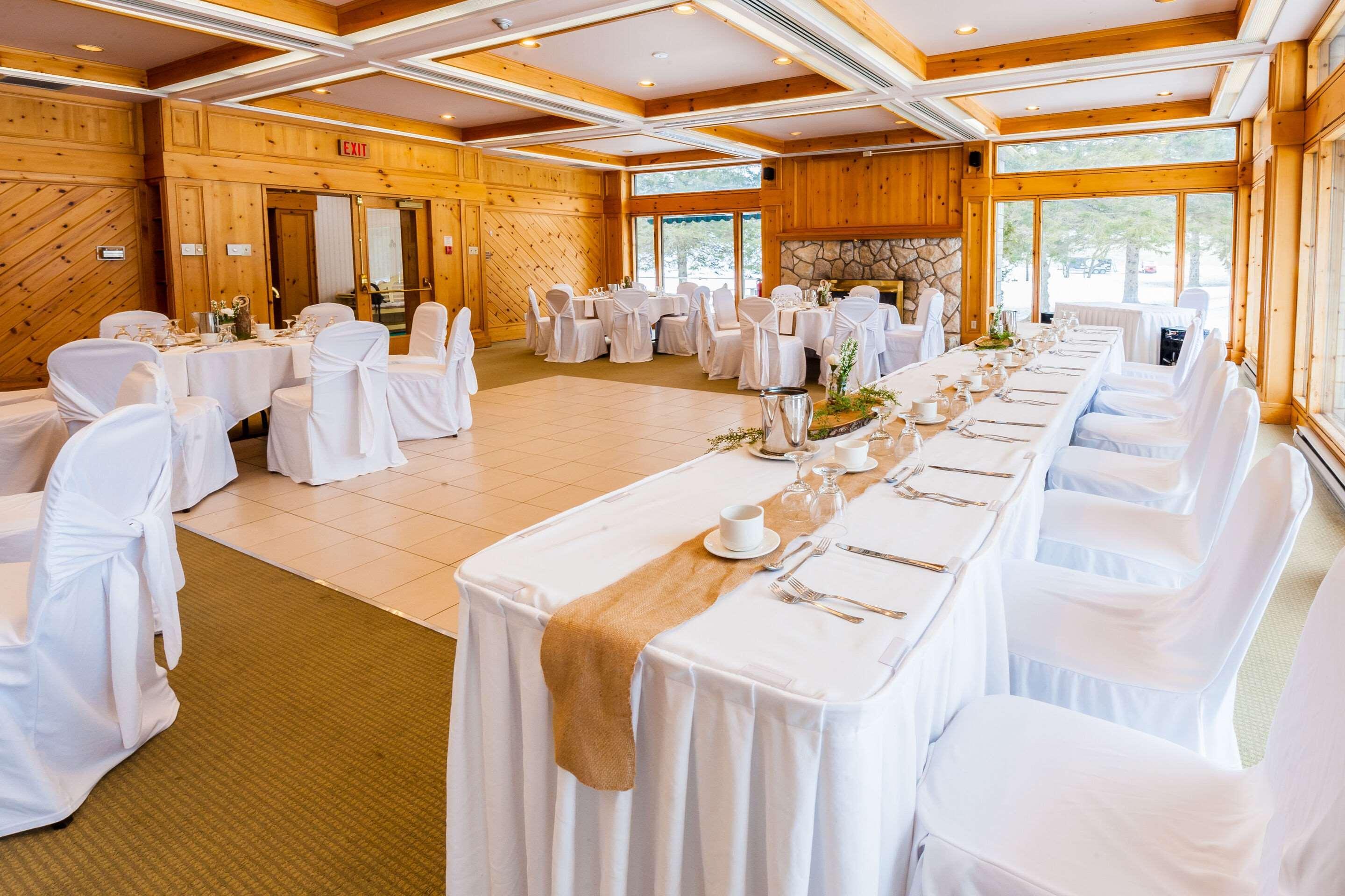 Pinestone Resort, Conference Centre, Spa & Golf Course Haliburton Dış mekan fotoğraf